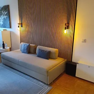 https://cosy-little-apartment.getmunichhotels.com