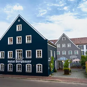 https://hotel-bergbauer.com-bavaria.com